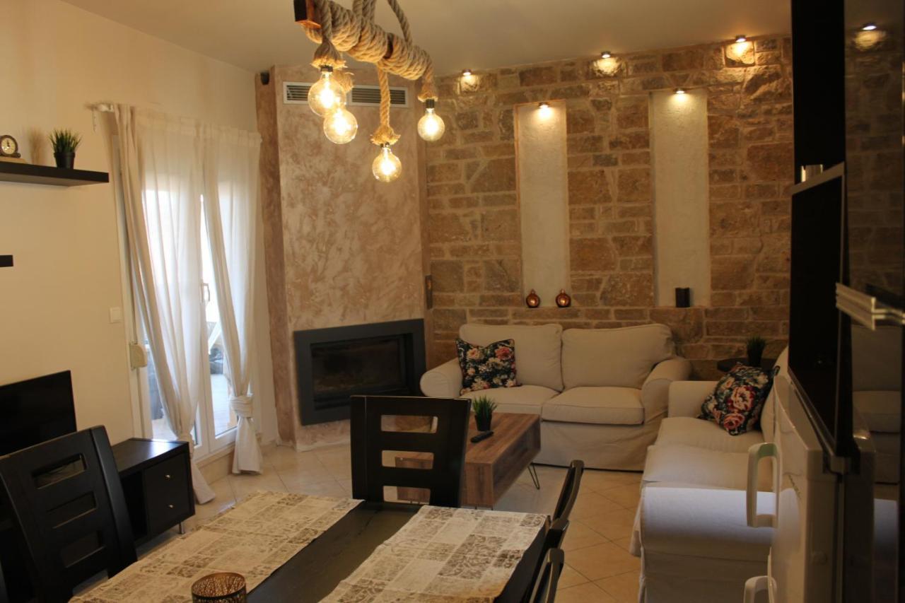 Stone Apartment Thessaloniki Exterior photo